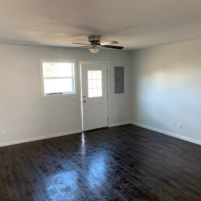 Laurel Flats LLC. Townhome For Rent in Corbin, KY