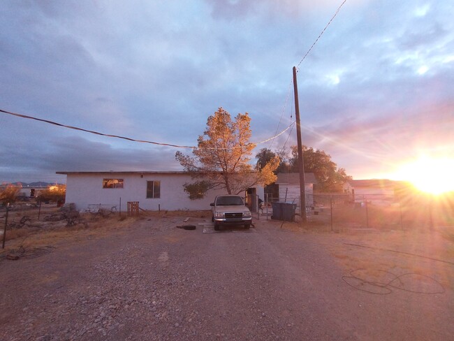 Photo - 2395 Jade Ave