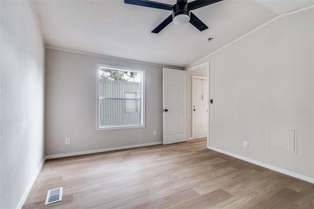 Photo - 201 N Shady Shores Rd