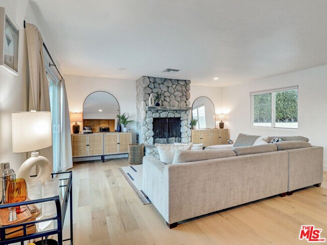 Photo - 39390 Marietta Cir