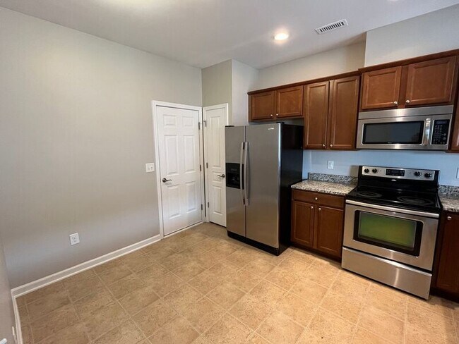 Photo - 8206 Yaxley Hall Dr