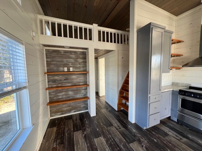 Photo - 13261 Powell Ln