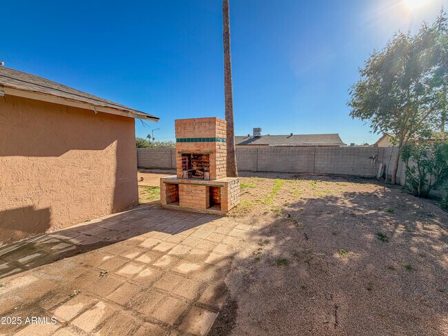 Photo - 6301 W Earll Dr