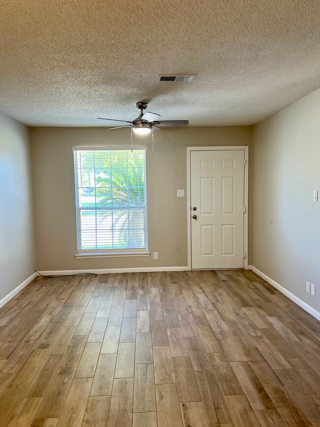 Photo - 504 S 28th St