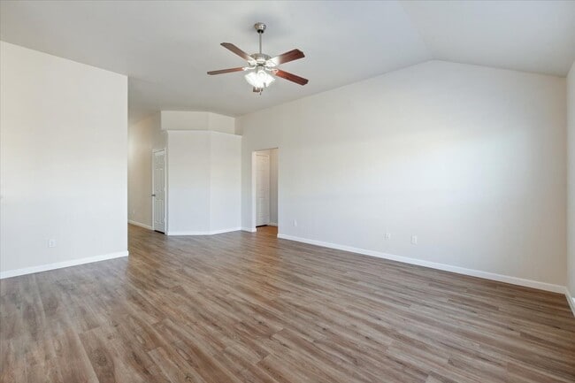 Photo - 326 Emerald Ridge Dr