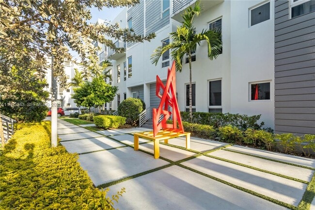 Photo - 9187 NW 33rd St