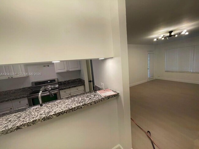 4341 W McNab Rd Unit 21