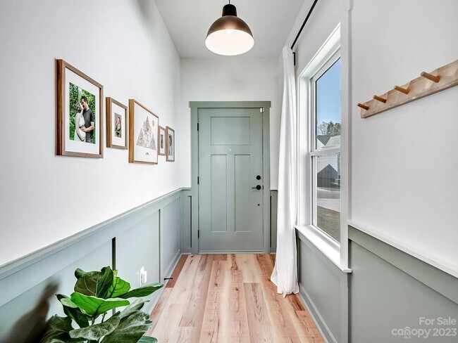 Photo - 203 Shay Crossing Rd