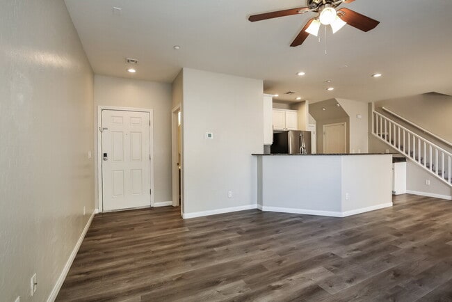 Photo - 6204 Joaquin Hills Ct