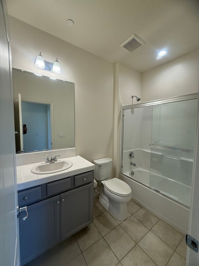 Photo - Beautiful 2 Bed / 2 Bath Home in 55+ Gated Community – Move-In Ready!