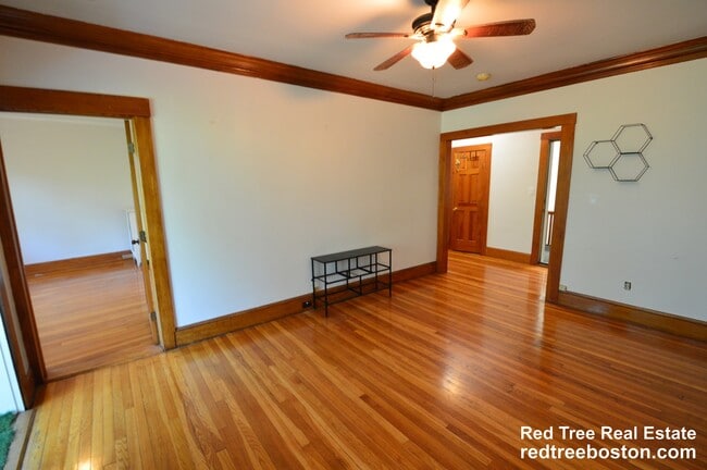 Photo - 22 Chiswick Rd Unit 13