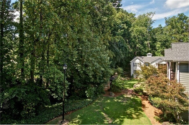 Photo - 504 Madison Ct