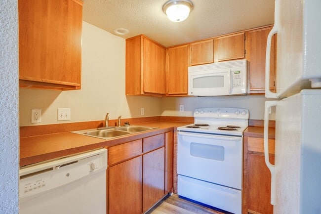 Forrest Brook Apartments