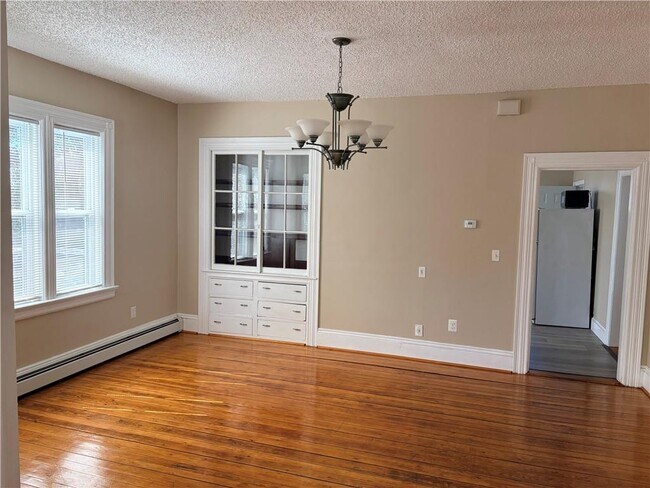 198 Camp St Unit 2