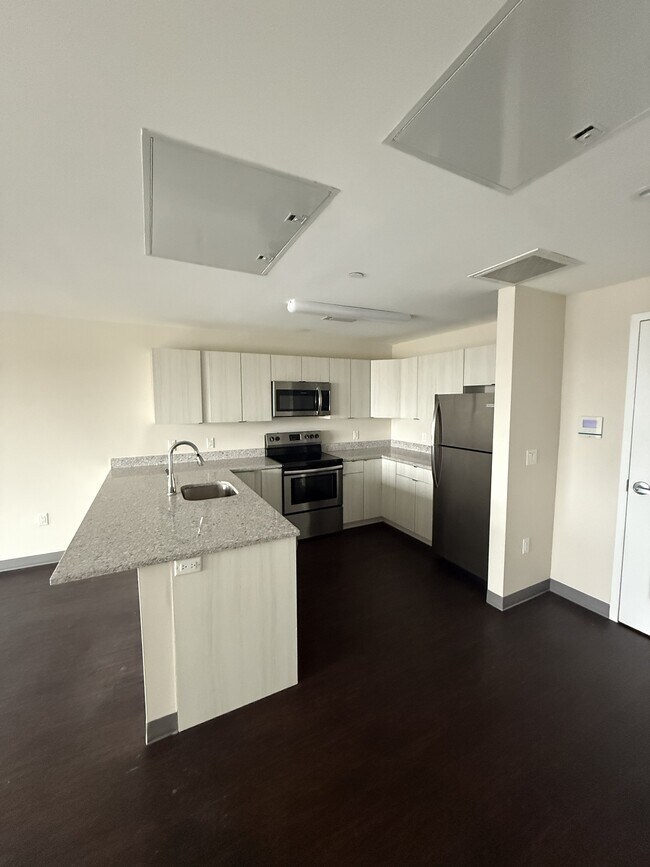 Photo - 695 Hamilton St Unidad 415