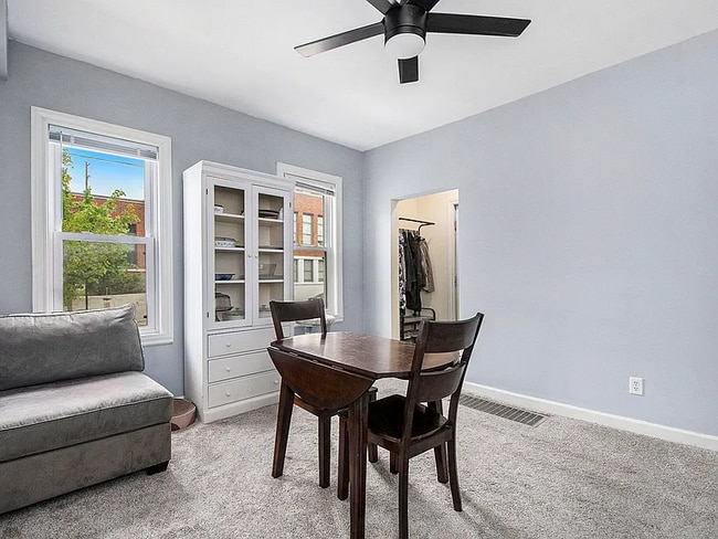 Photo - 928 Baxter St SE