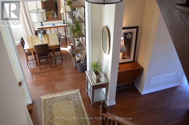 Photo - 52 Dungannon Dr