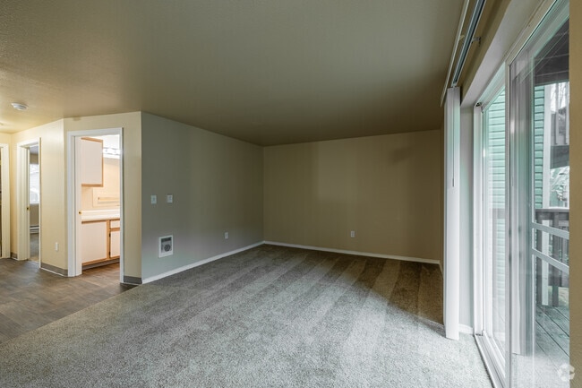2BR, 1BA - 849SF - Living Room - Pier Park