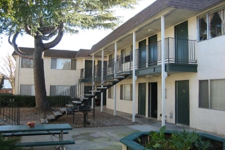 Casa Grande Apartments - Casa Grande Apartments