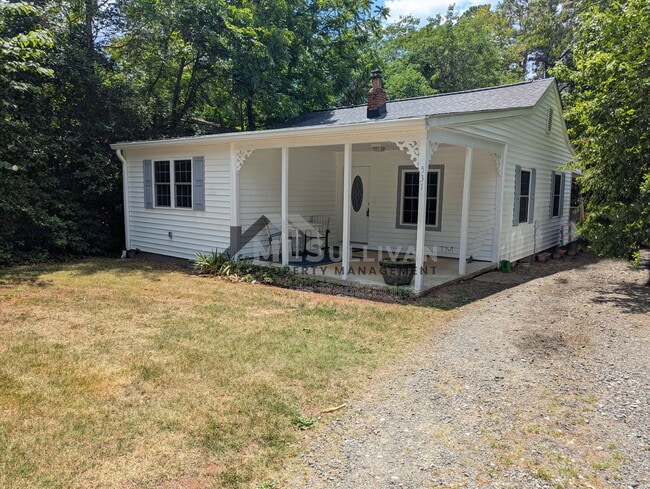 Building Photo - 531 Lakeshore Dr