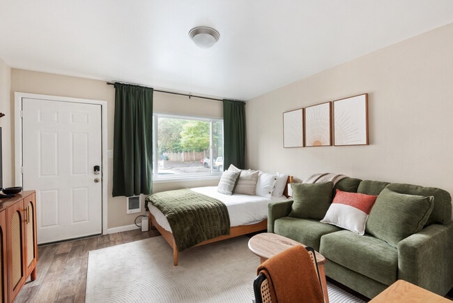 Photo - 5248 SE Stark St Unit ID1471542P