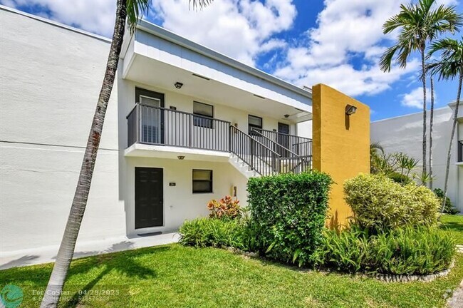 Building Photo - 501 Dotterel Rd Rental