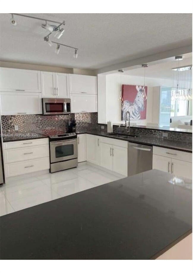 Photo - 17050 N Bay Rd Unit 605