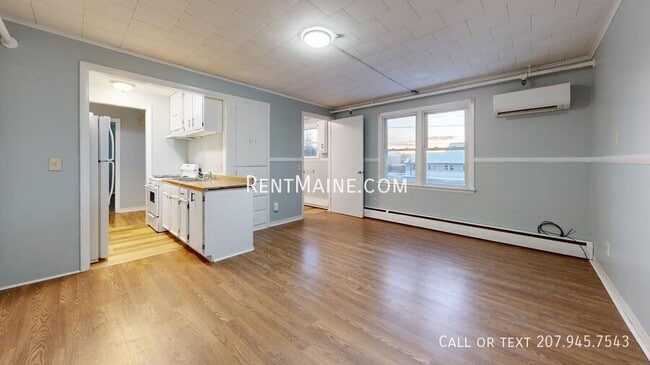 Photo - 513 Main St Unit 4