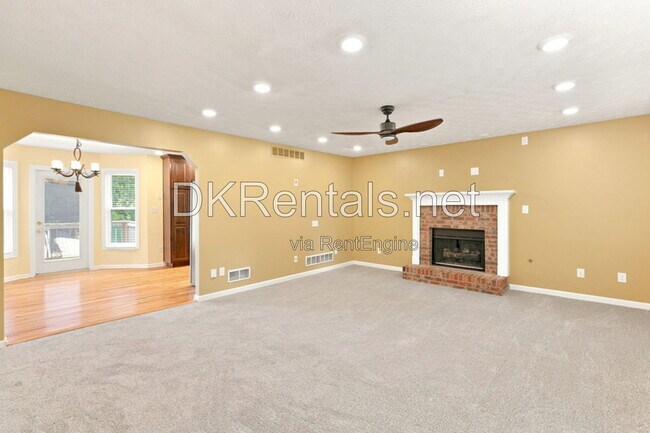 Photo - 38 Betty Ln