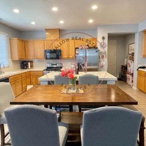 Photo - 5578 Poppy Way