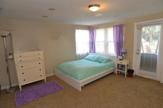 Photo - 6850 SW 68th Ave