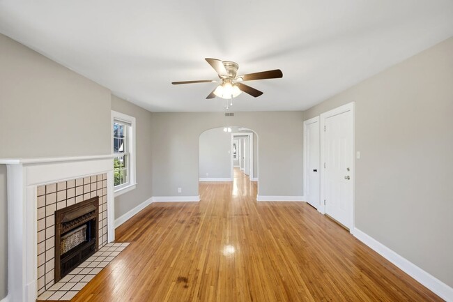 Photo - 25 W Tulane Rd