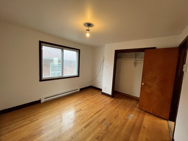 Photo - 8570 Rue De Teck Unit 8570 Rue Teck