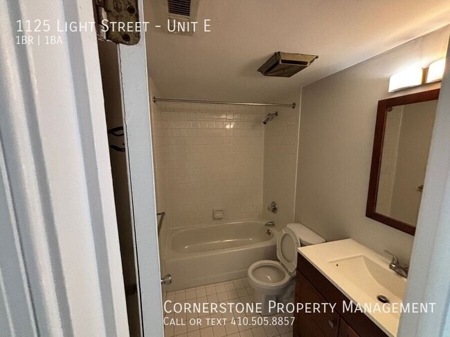 Photo - 1125 Light St Unit E