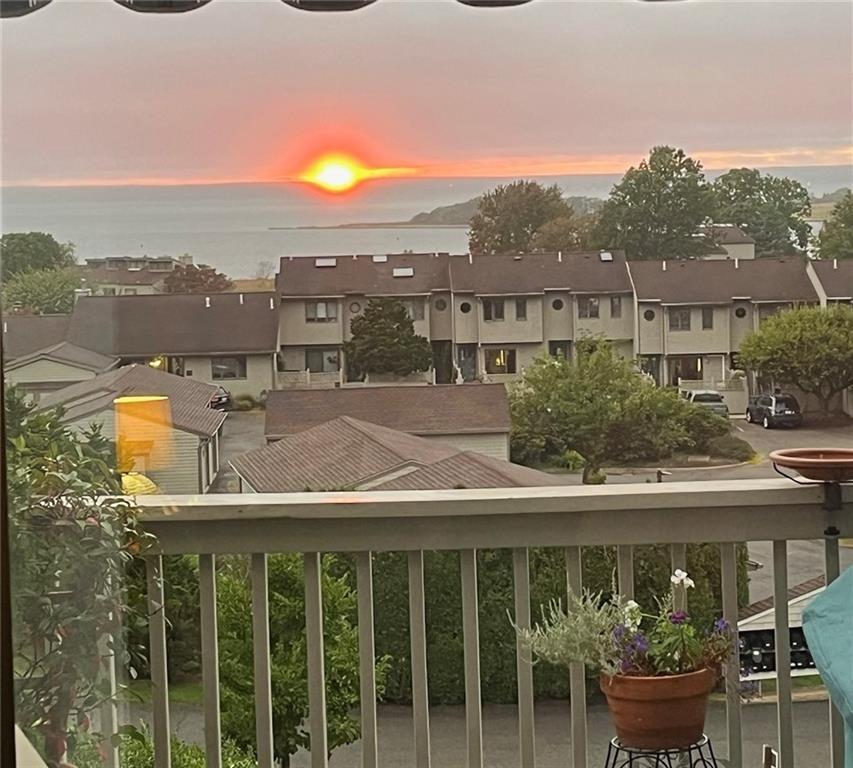 Photo - 143 Windward Ln