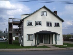 Photo - 804 Dubois St Apartments