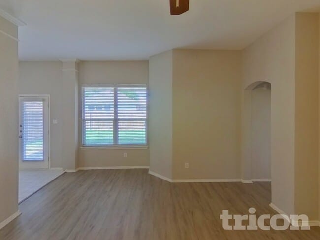 Photo - 369 Magnolia Dr