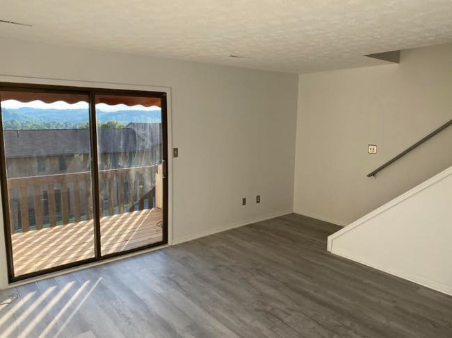 Photo - 1238 Van Voorhis Rd