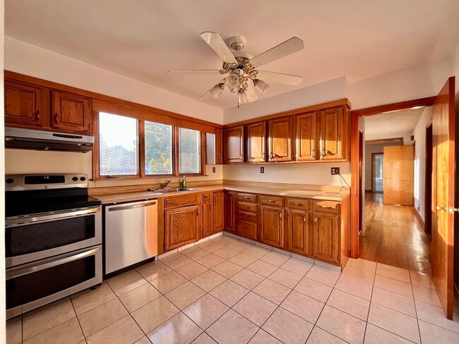Photo - 40-42-42 Dartmouth St Apartment Unit 40