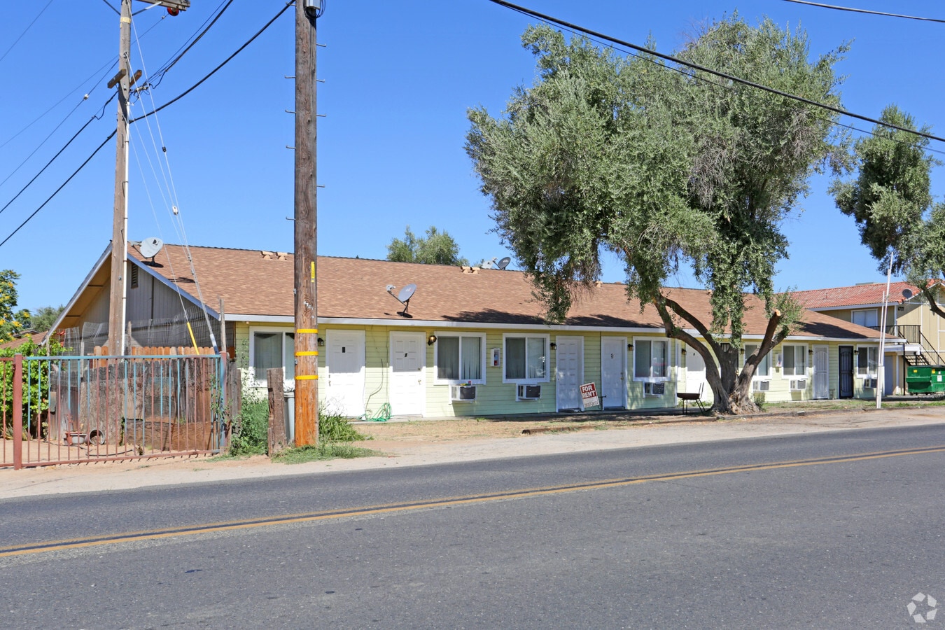 Winton Apartments - Winton Apartments