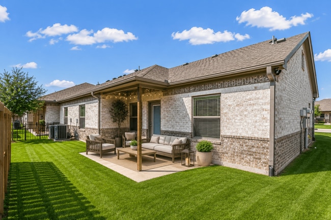 Residence at Legacy Park