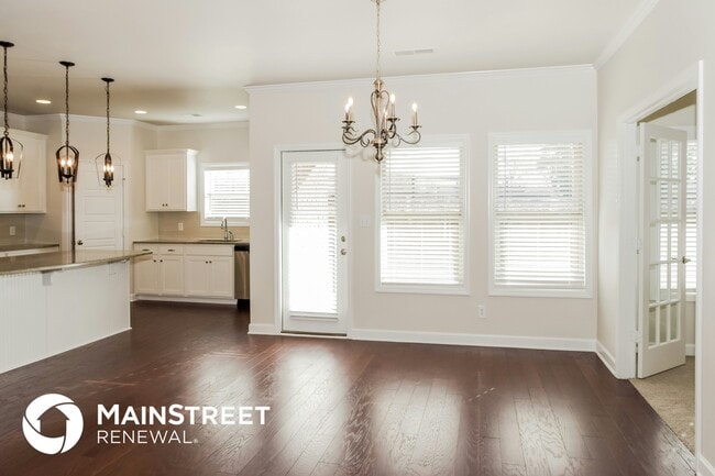 Photo - 238 Balota St