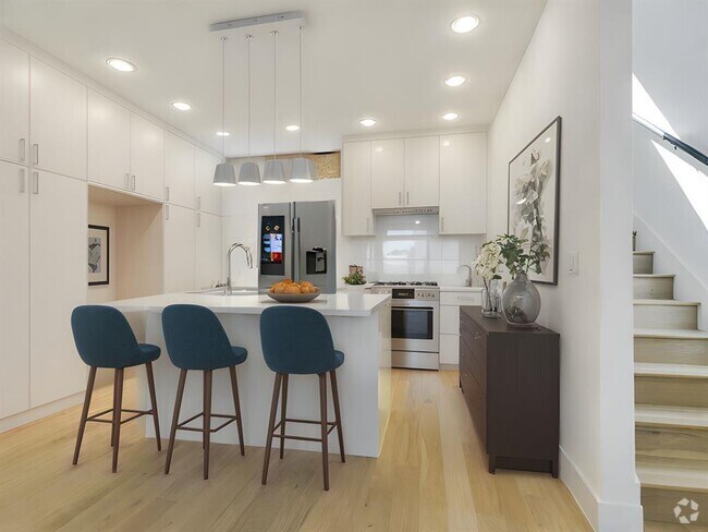Building Photo - 3406 E 17th St Rental