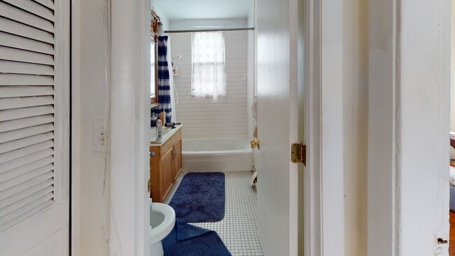 Photo - 1726 Commonwealth Ave Unit 6