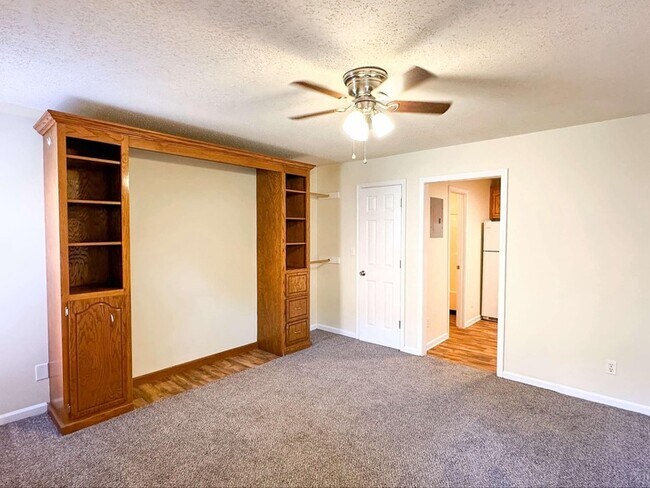 Photo - 100 Ballygar St Unit M