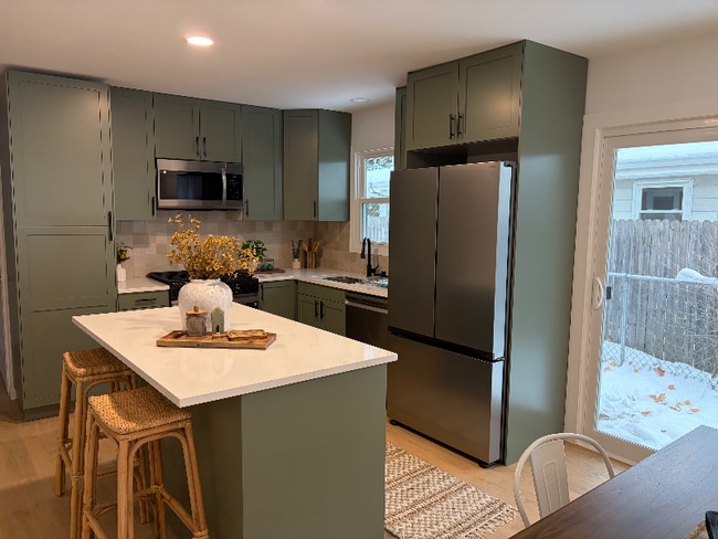 Photo - 1524 Pewaukee Rd