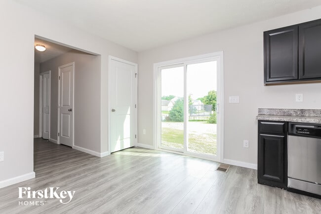 Photo - 4721 Megan Danielle Dr