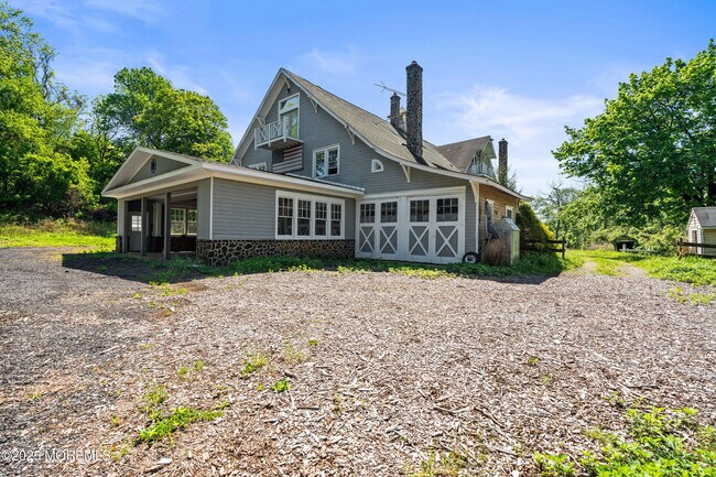 Photo - 525 Cooper Rd