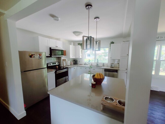 Photo - 52 Olive Crescent