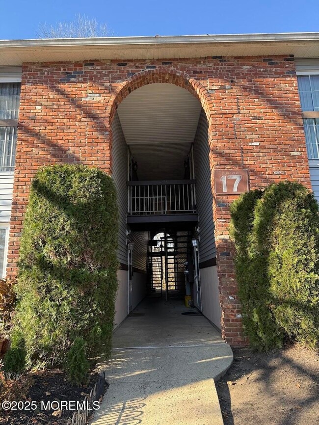 Photo - 17-7 Augusta Ct